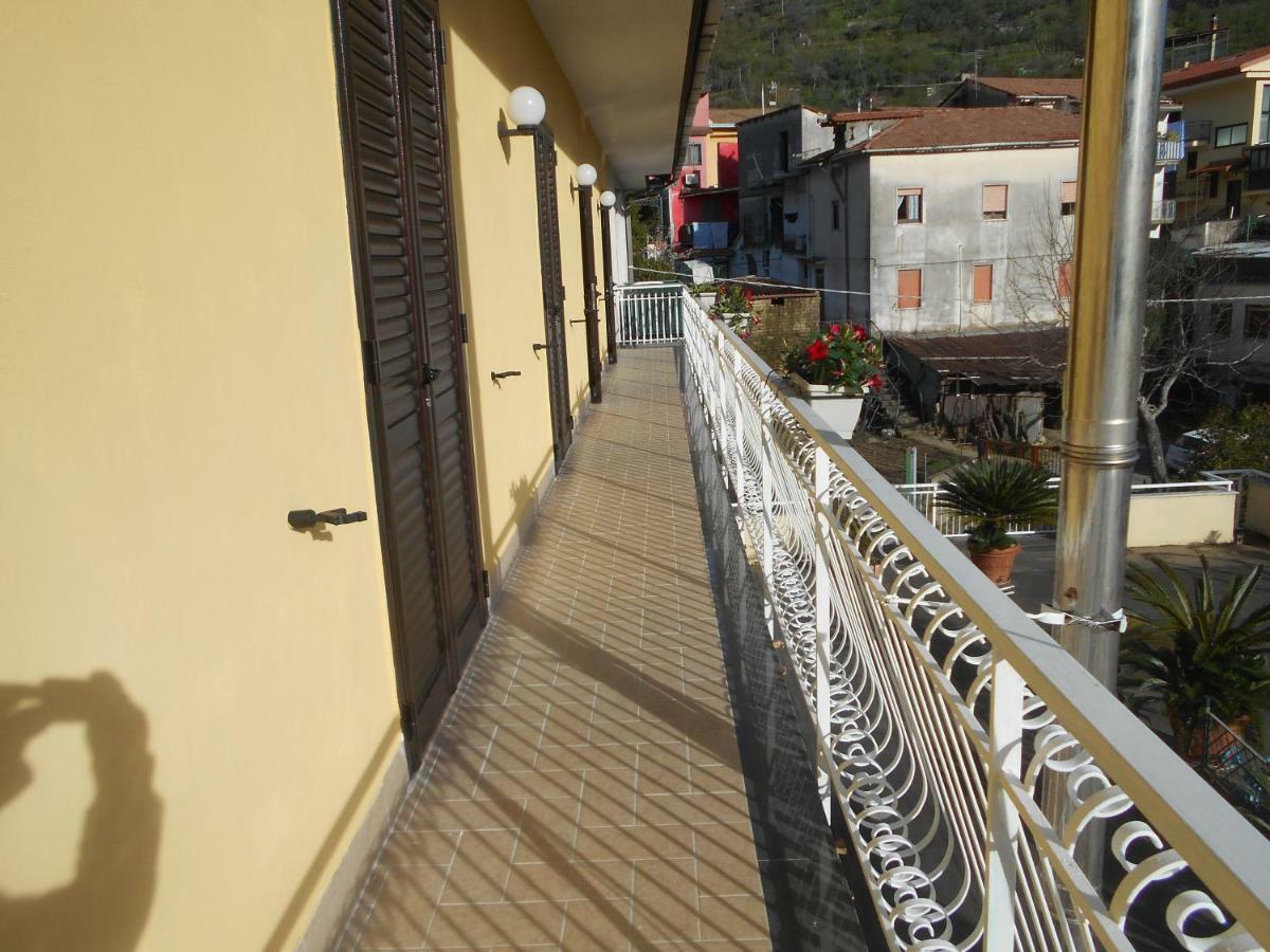 Appartamento Mare E Monti Pimonte Exterior foto