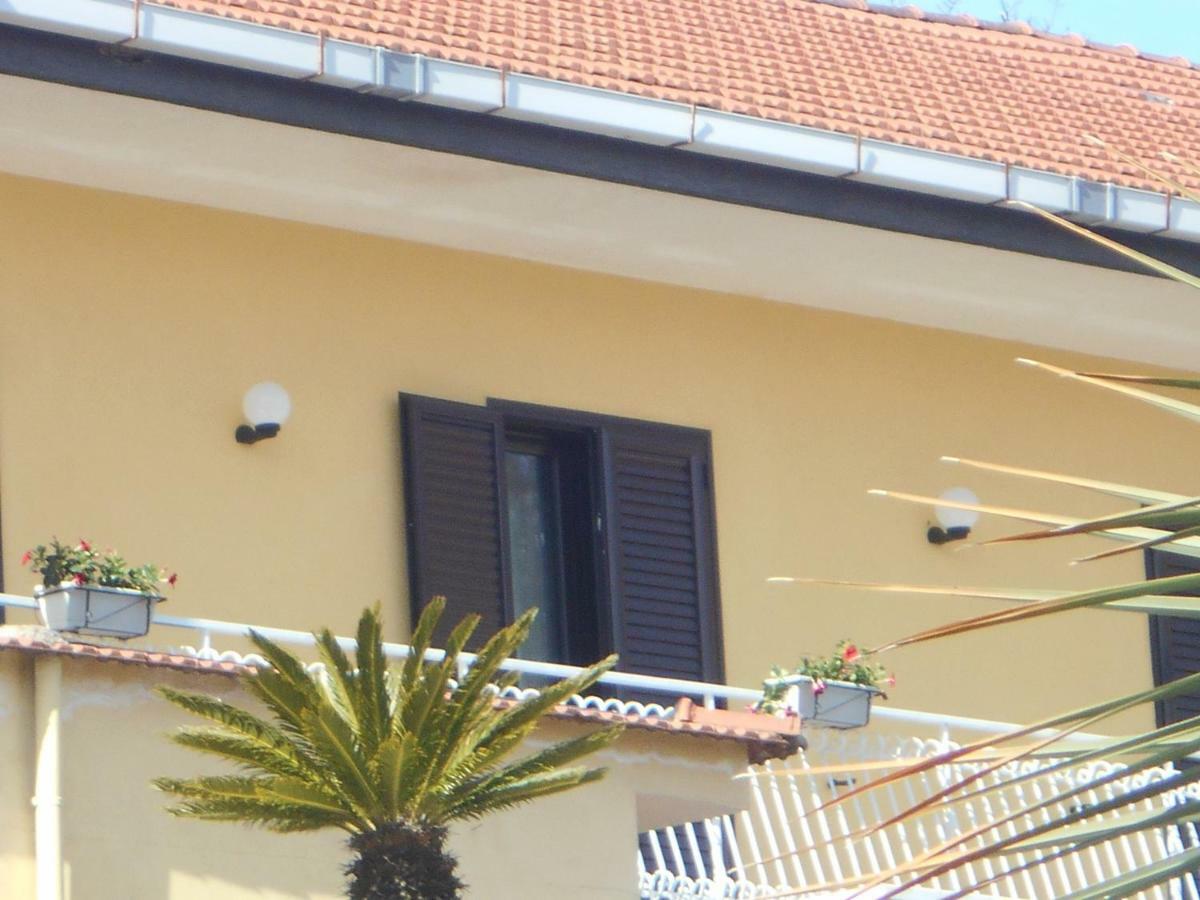Appartamento Mare E Monti Pimonte Exterior foto